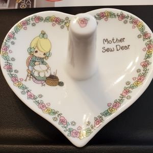 1995 Precious Moments ring trinket dish